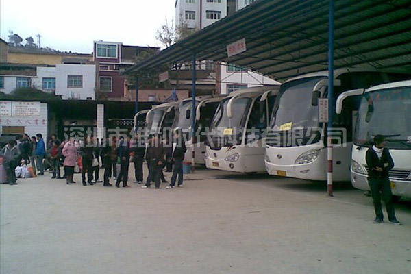 貴州望謨縣汽車(chē)客運(yùn)站2臺(tái)維和時(shí)代品牌SD-200S安檢門(mén)[圖文]