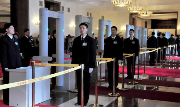 人民大會堂采用CEIA品牌PMD2型號進口金屬探測門用于安保[圖]