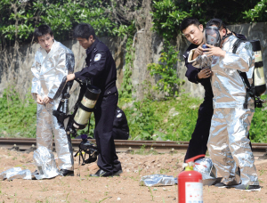 南京地鐵全線安檢 金屬探測門把關(guān)青奧會